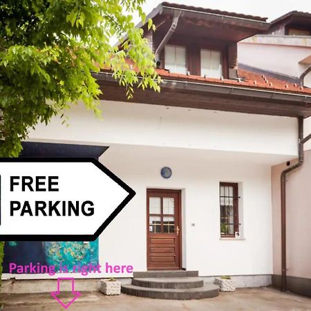 Avrora House Free Parking In Old Town Lägenhet Ljubljana Exteriör bild